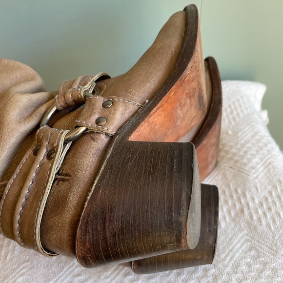 Frye Carmen Harness Short Boots, Grey Sz US 7 (Runs big) - Picture 12 of 13